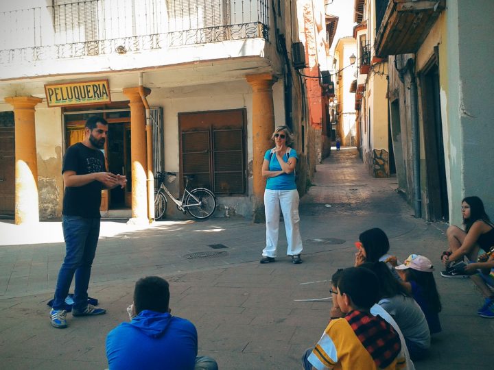 Un paseo cultural diferente con el colegio de Villafeliche